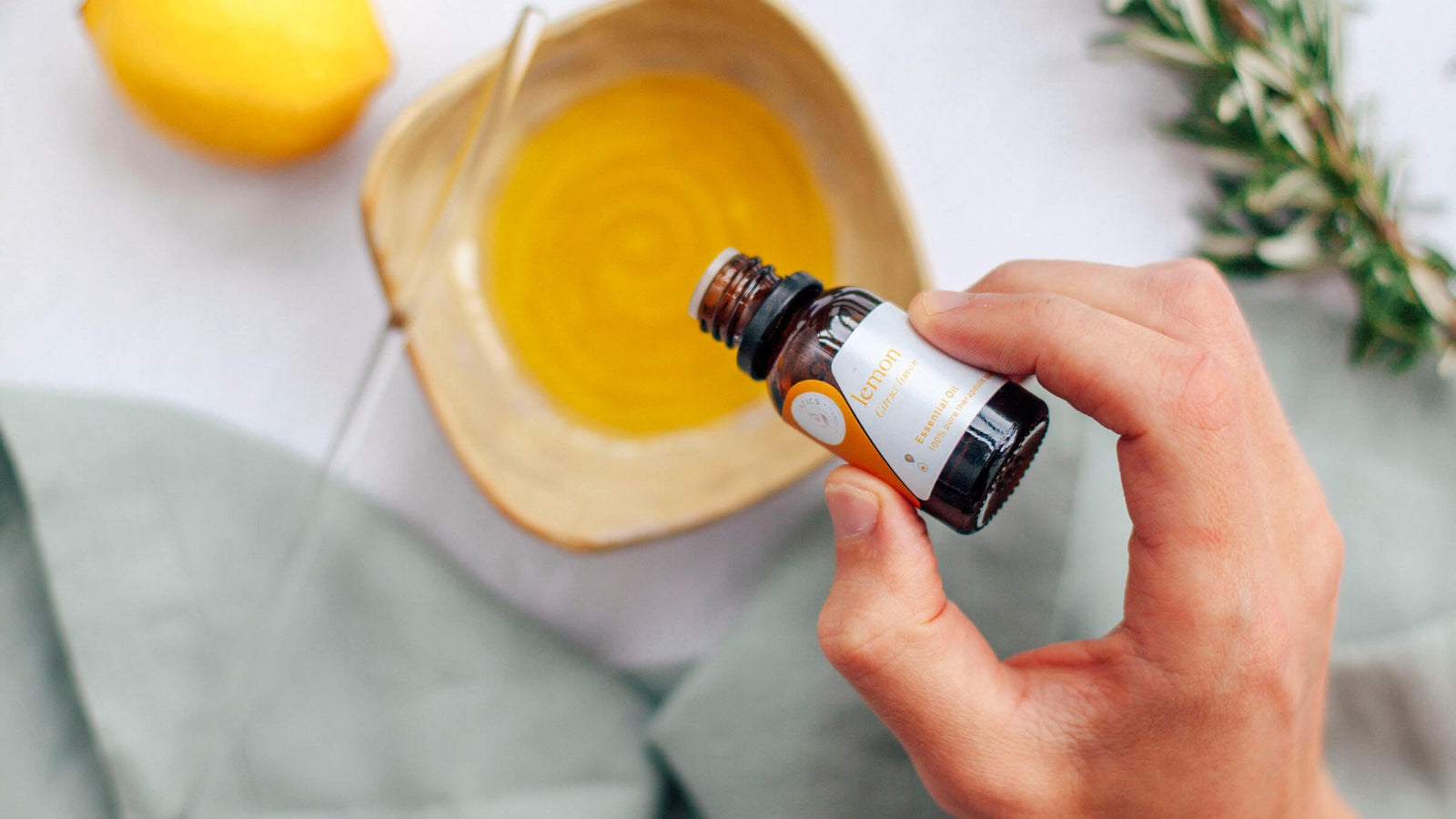 A beginner’s guide to using essential oils safely and effectively - Aromatics International