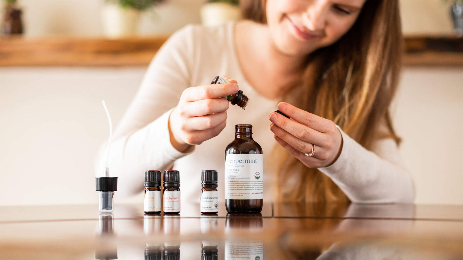 Blending Essential Oils Based on Aroma - Aromatics International